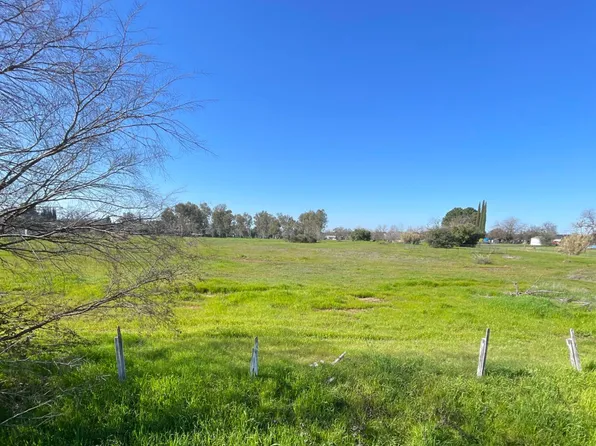 1327 12th St, Oroville, CA 95965