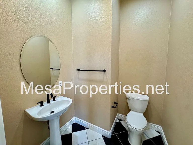 28610 Strauss Ln — Photo 25