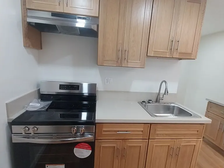 615 Junipero Ave — Photo 7