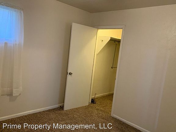 5th image of 1426 1/2 Gidding St