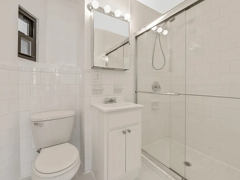 1382 1st Ave #2 — Photo 7