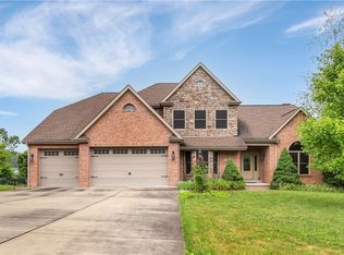 609 Toftree Dr, Cranberry Township, PA 16066