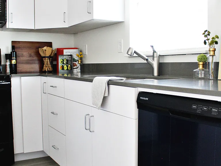 860 Place Townhomes — Photo 66