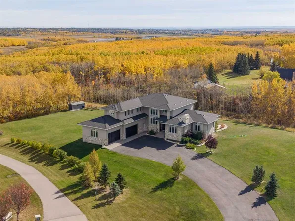 11 W McKendrick Point, Rural Rocky View County, AB T3H 3Z5