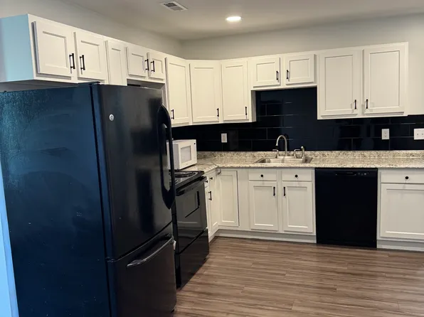 789 Terrace Blvd, Depew, NY 14043