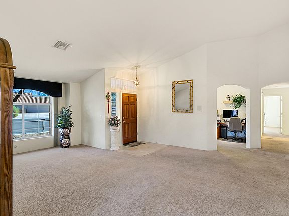 4th image of 7069 N Avenida Adella