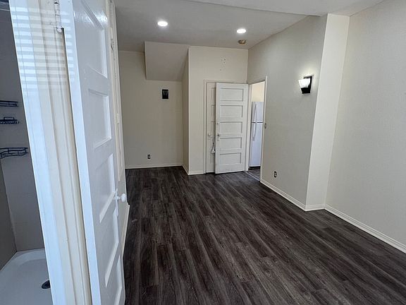 2nd image of 13464 Bailey St APT 2