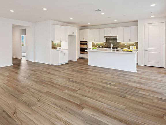 Homesite 219 Kitchen and Dining