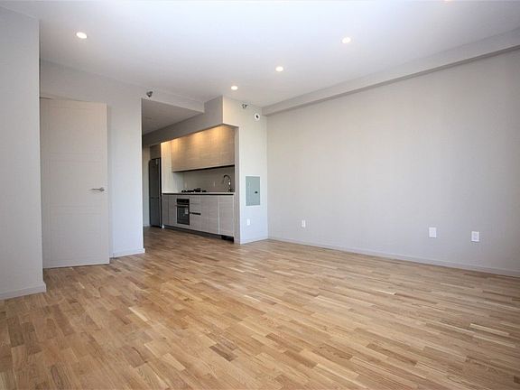 5th image of 1511 Bedford Ave #5JJ