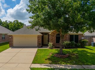 510 Dover Park Trl, Mansfield, TX 76063