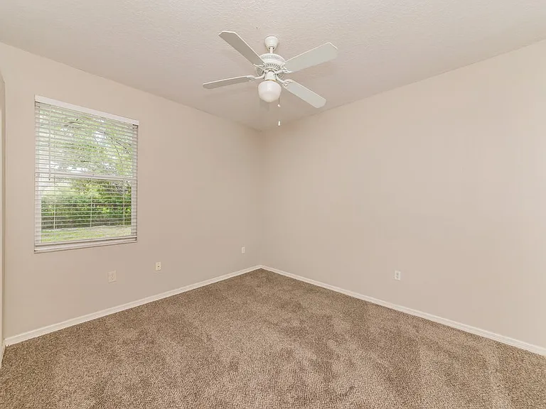 2129 49th Ave E — Photo 14