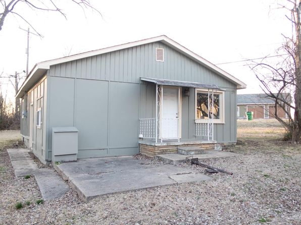 159 Monroe St, Cotter, AR 72626