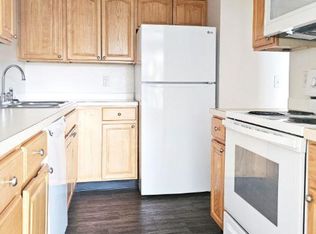 Orchard Park: Leasing Specials! Quiet Community in Port Orchard, Pt Orchard, WA 98366