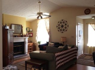 352 Pleasant Pointe Dr, Lexington, KY 40517