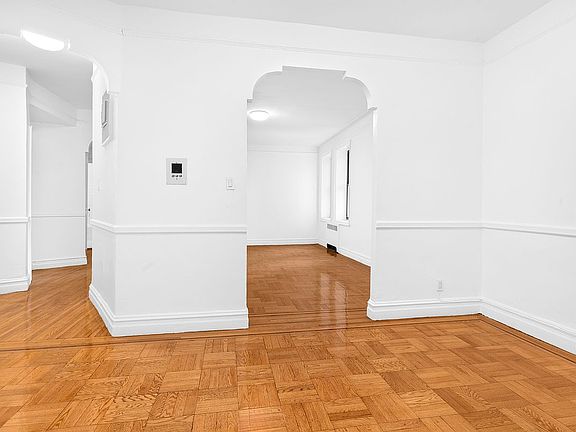 4th image of 71 Ocean Pkwy APT 3B