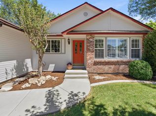 3058 N Yellow Peak Way, Meridian, ID 83646