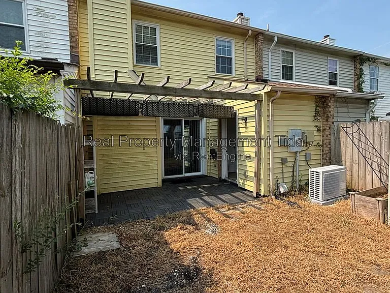 639 Biltmore Dr — Photo 38