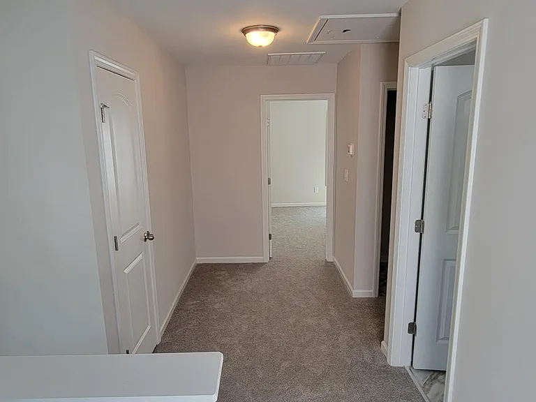147 Diploma Dr — Photo 17