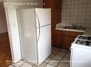 685 E Washington Blvd APT 4, Pasadena, CA 91104