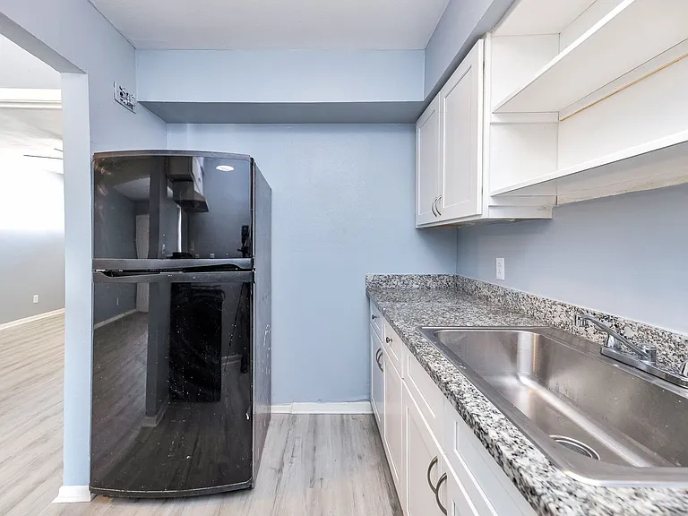 3040 Golfcrest Blvd #10 — Photo 4