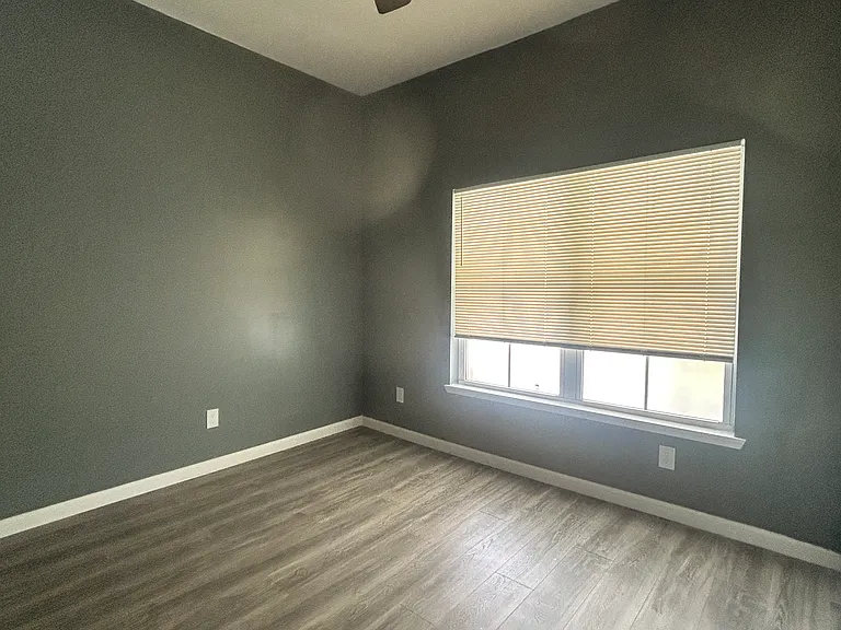 3528 Brookdale Ave — Photo 4