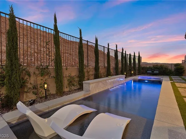 4040 Montone Ave, Las Vegas, NV 89141