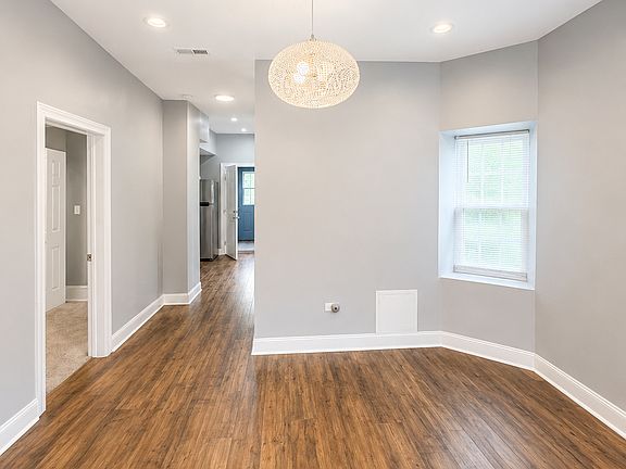 3rd image of 10747 S Michigan Ave #G