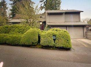 2637 SW Ridge Dr, Portland, OR 97219