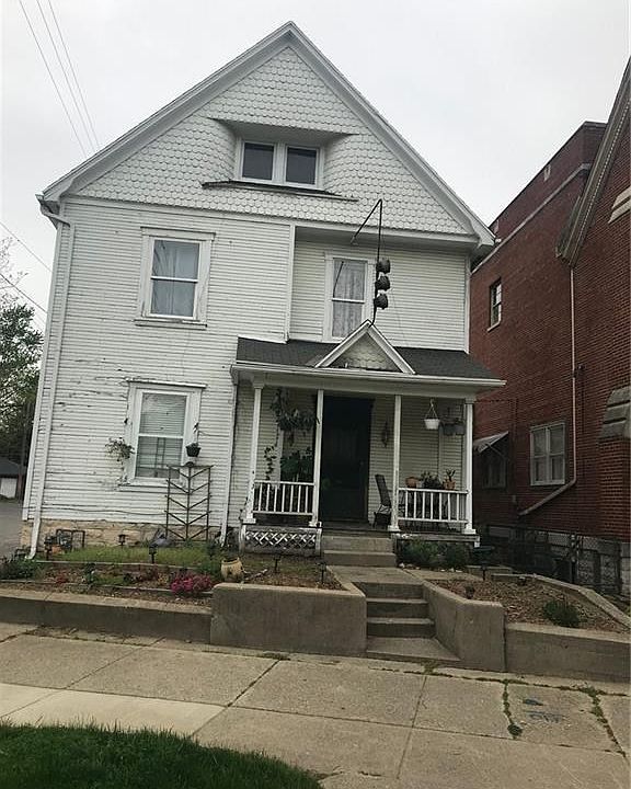 2nd image of 429 Oak St