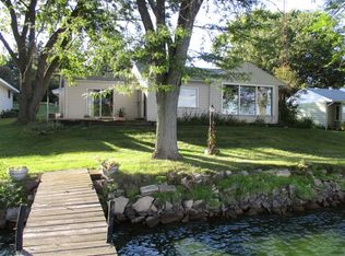 736 Bayshore Dr, Loda, IL 60948