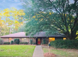 78 Summit Ridge Dr, Brandon, MS 39042