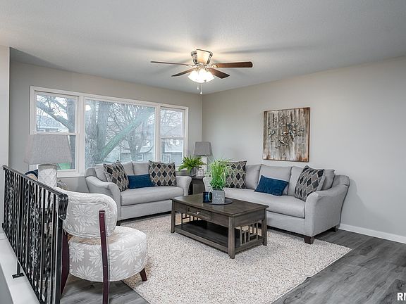 3rd image of 2925 Willow Dr
