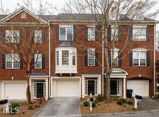 2104 Waters Edge Trl, Roswell, GA 30075