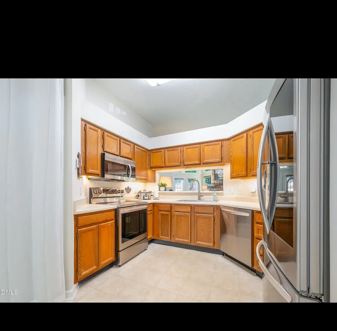 2 bed, 850 sqft, $1,500 — Photo 4