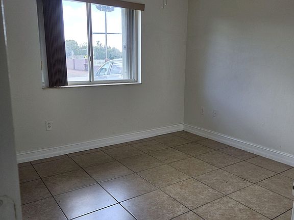 4th image of 3305 E 8th Ave