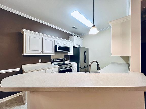 All new stainless steel appliances. Smart oven and microwave!