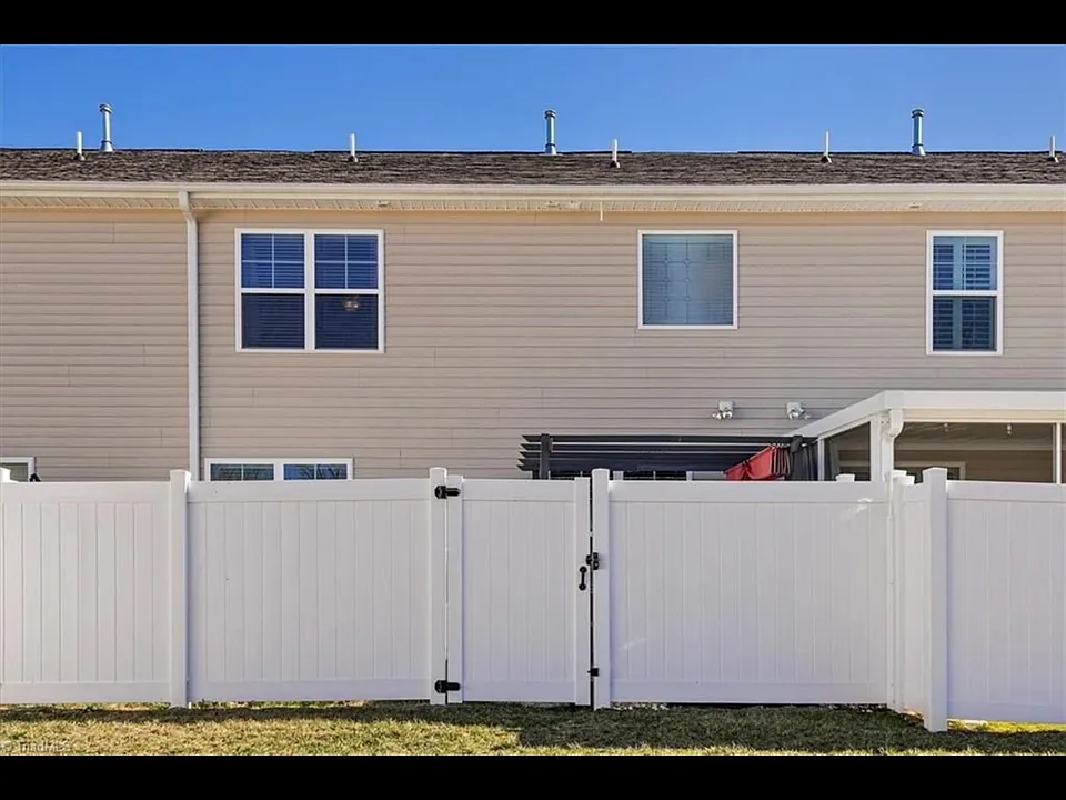 29 Finley Ridge Way