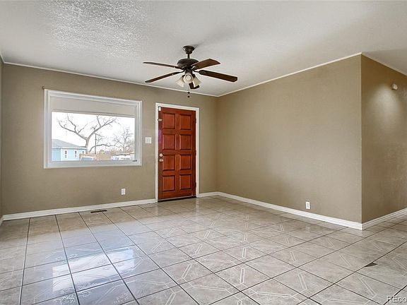 4th image of 9481 Lillian Ln