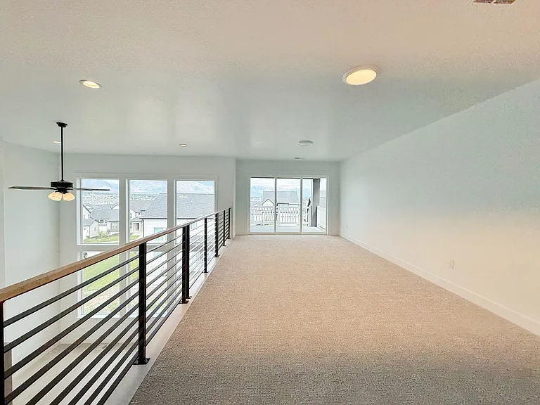 1426 N Osprey Way — Photo 9