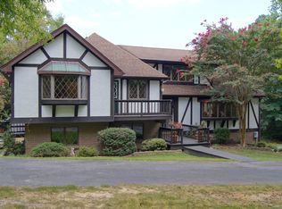 5249 Cedar Ridge Ct, Colonial Heights, VA 23834