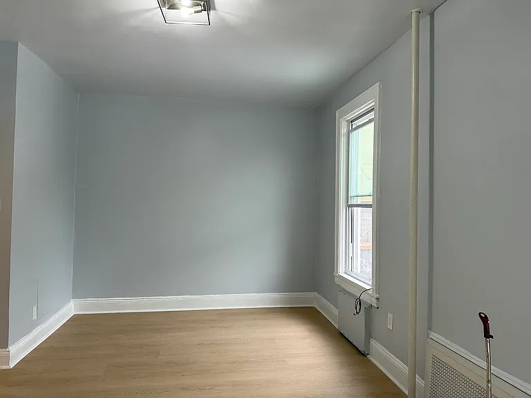 31-86 31st St #2 — Photo 12