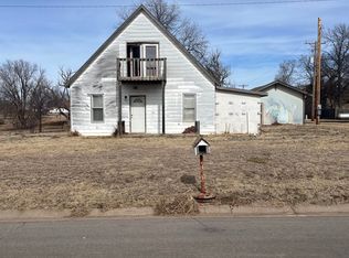 104 W Central Ave, Zenda, KS 67159