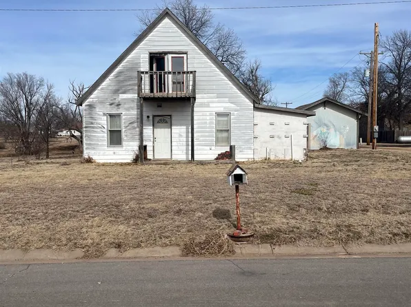 104 W Central Ave, Zenda, KS 67159