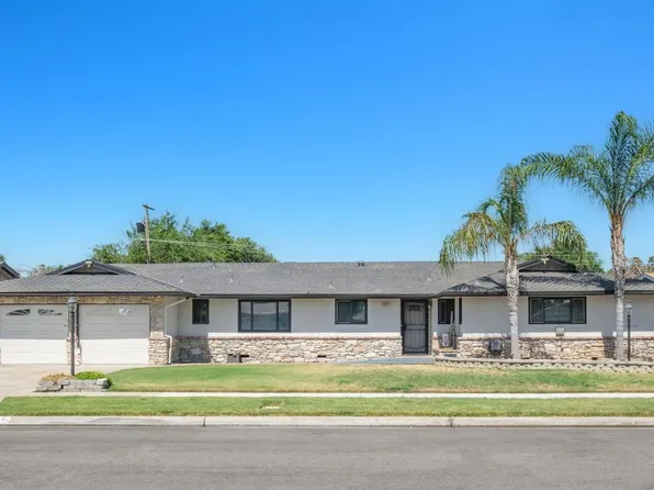 5657 N College Ave, Fresno, CA 93704