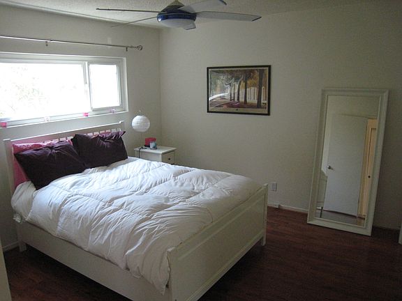 4th image of 1309 N Poinsettia Pl APT 5