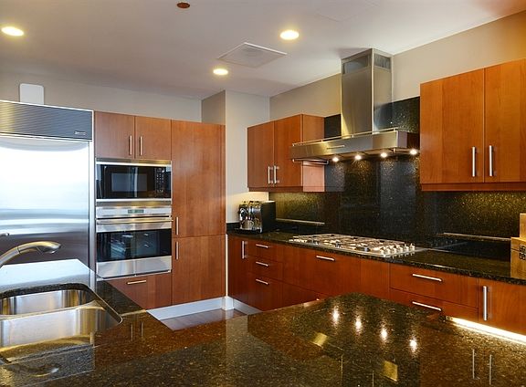 4th image of 401 N Wabash Ave #P607
