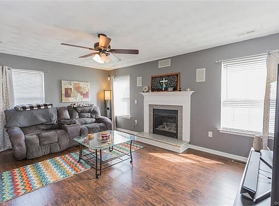 2nd image of 22452 Jordan Heights Dr