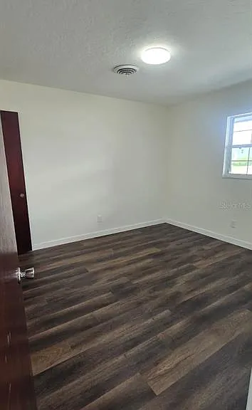 345 S Venice Blvd — Photo 22