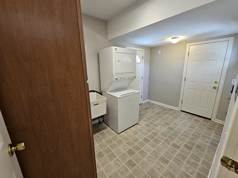 5555 W Utica Rd — Photo 8