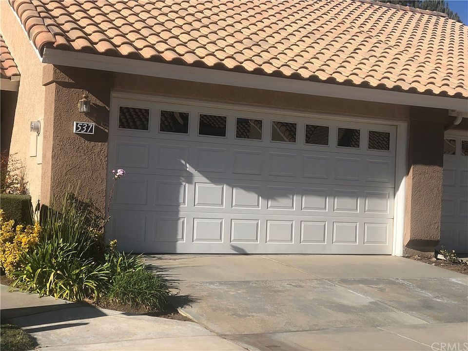 1st image of 537 La Costa Dr